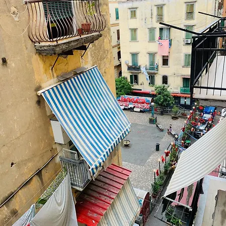 Apartment Casa Nostra Ai Spagnoli Neapel