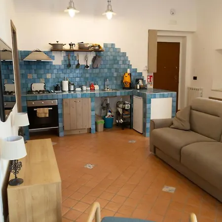Casa Nostra Ai Spagnoli Apartment Neapel