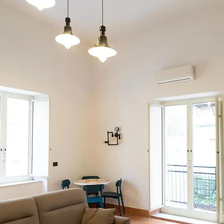 Casa Nostra Ai Spagnoli * Neapel